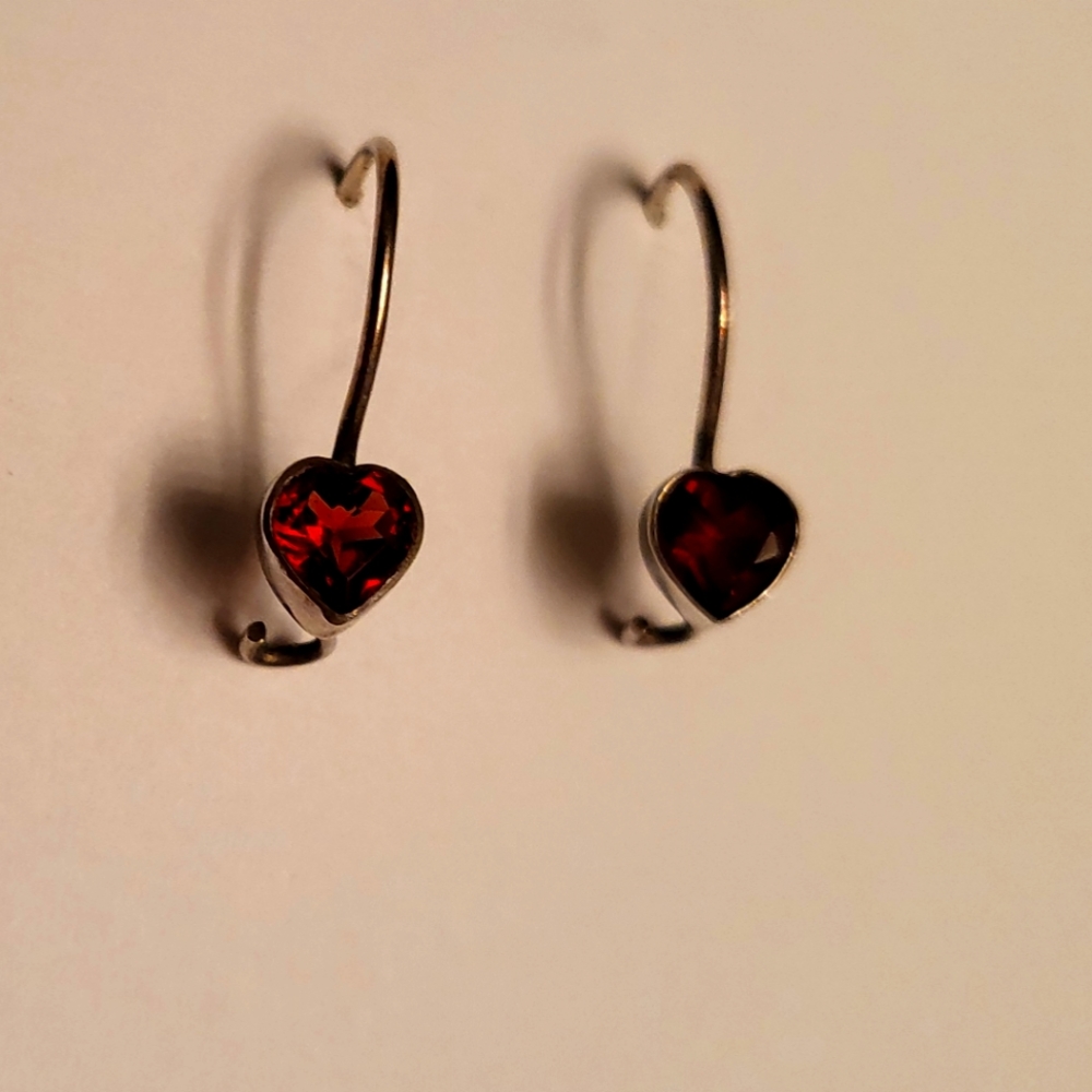 Heart shaped Garnet drop earrings